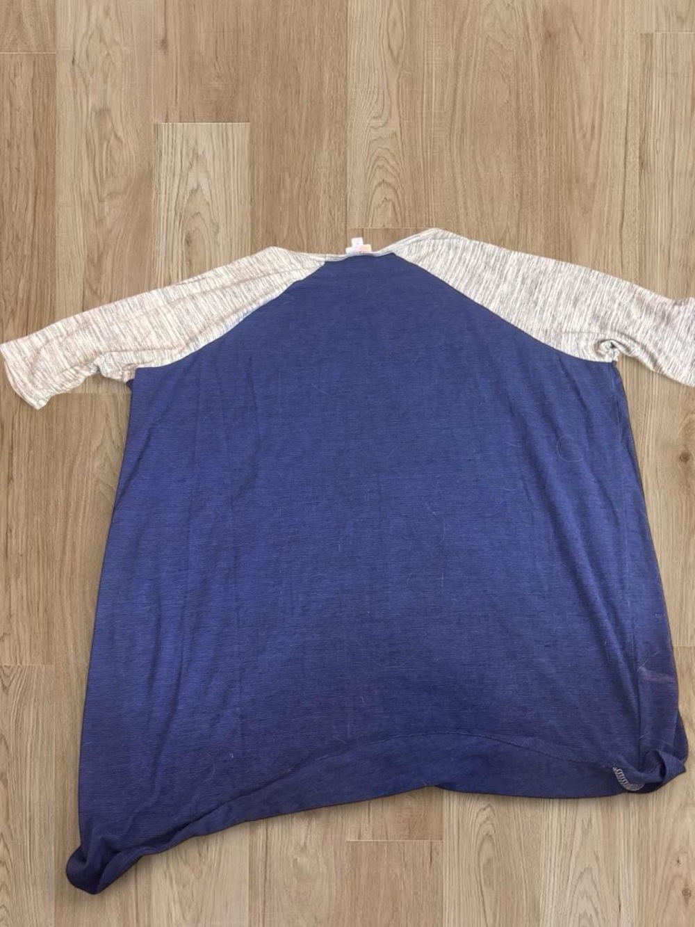 lularoe - Picture 3 of 3